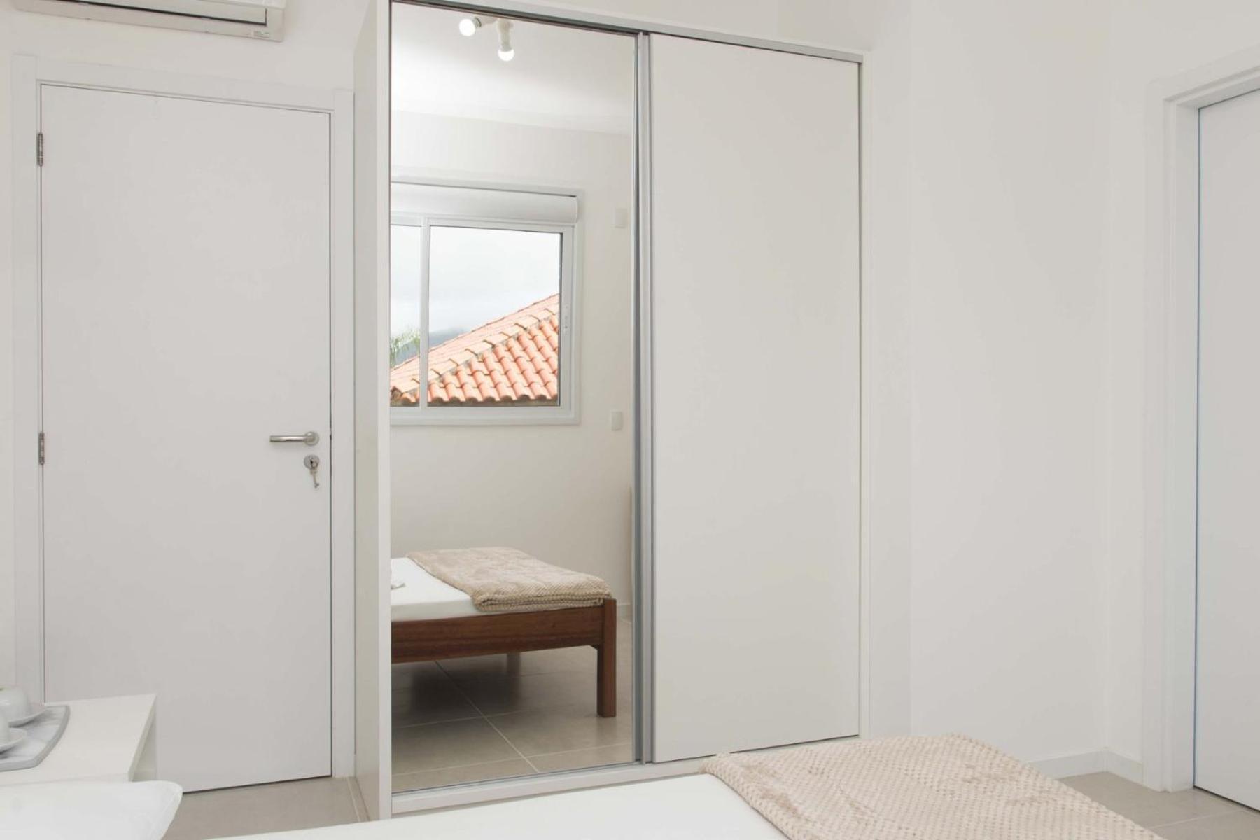 Apartamento 80m Da Dos Ingleses, Wi-fi 250 Mega Ing4305 Florianopolis