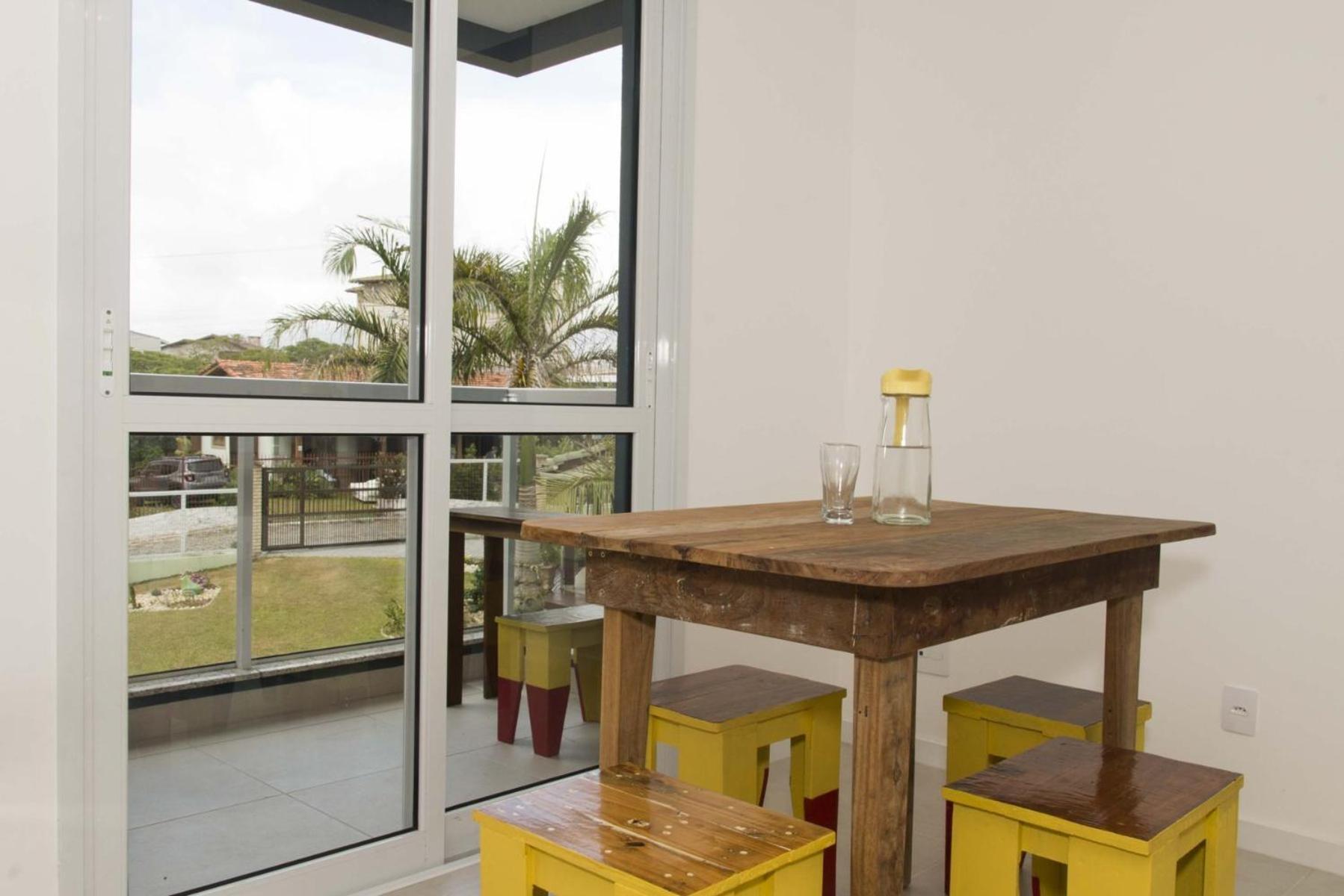 Apartamento 80m Da Dos Ingleses, Wi-fi 250 Mega Ing4305 *