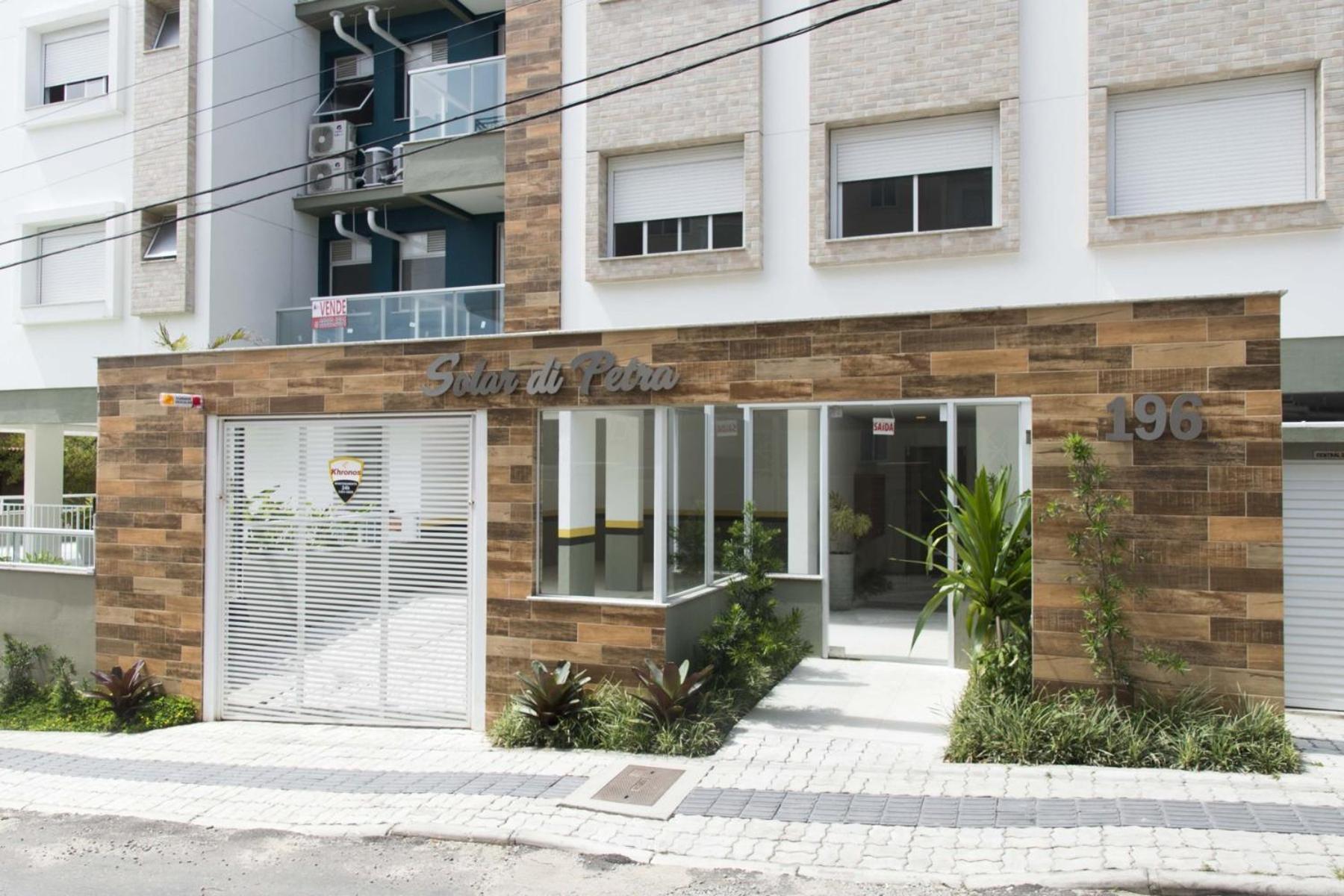 Apartamento 80m Da Dos Ingleses, Wi-fi 250 Mega Ing4305